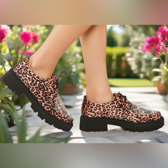 NIB Dolls Kill Lady GoDiva Pounce Away Oxfords Satin Leopard & Crystal Accents - Picture 8 of 14